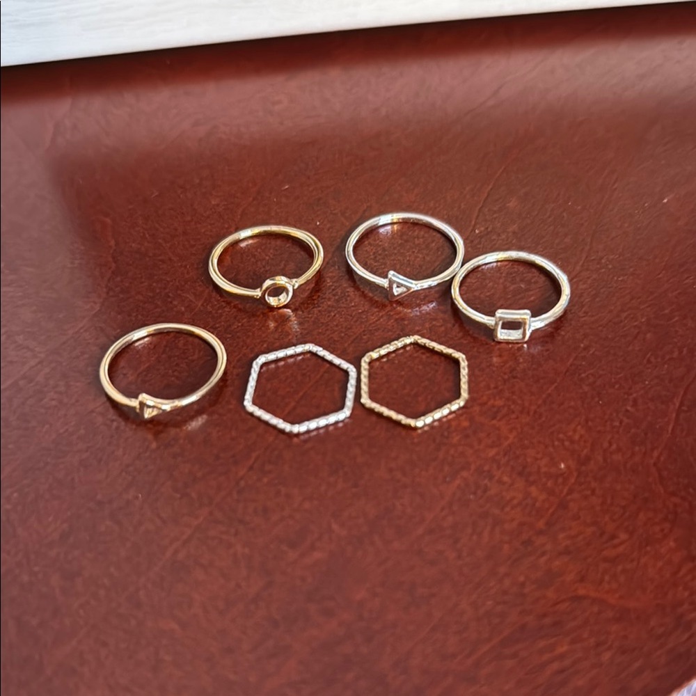 Banana republic Minimalistic Elegant Gold and Silver Geometric Ring Set